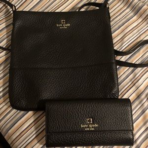 Swing bag with matching wallet